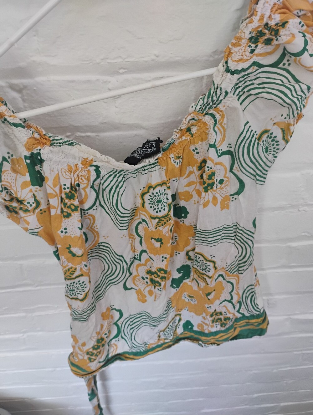 Floral & Abstract Top 🧡 - Picture 5 of 6